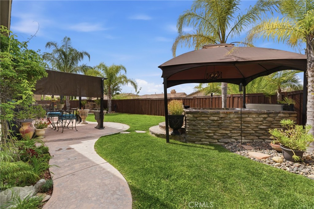 17765 Cape Jasmine Road Canyon Country, CA 91387 - Photo 11 of 57