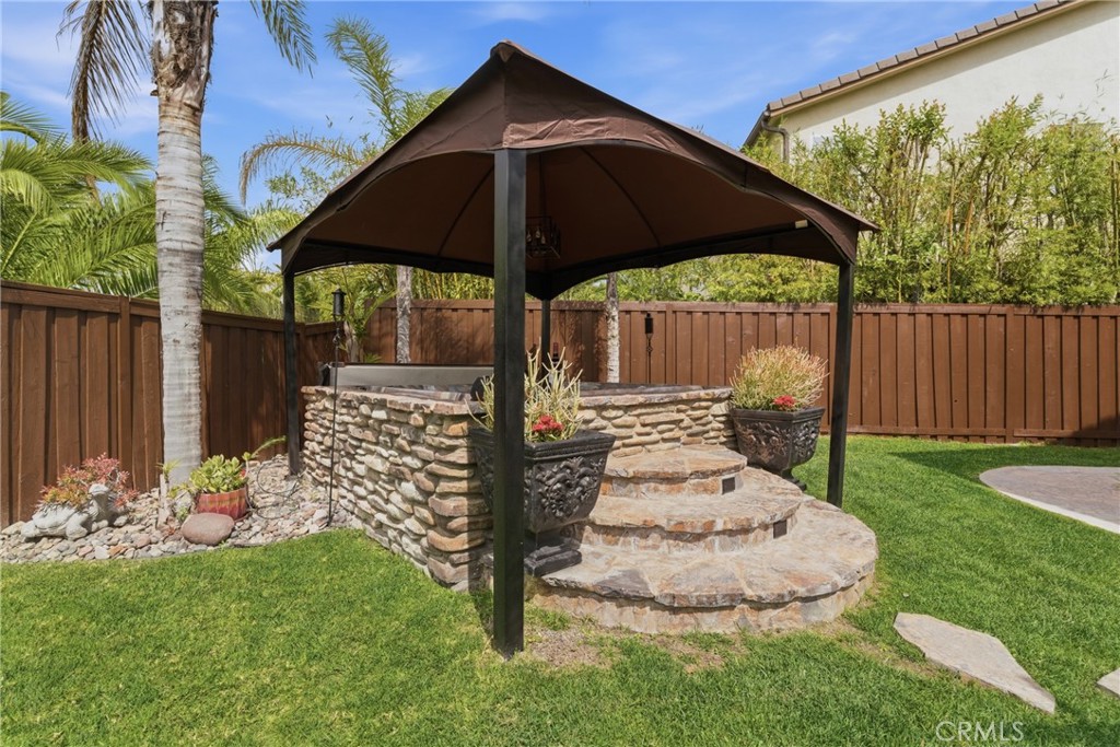17765 Cape Jasmine Road Canyon Country, CA 91387 - Photo 12 of 57