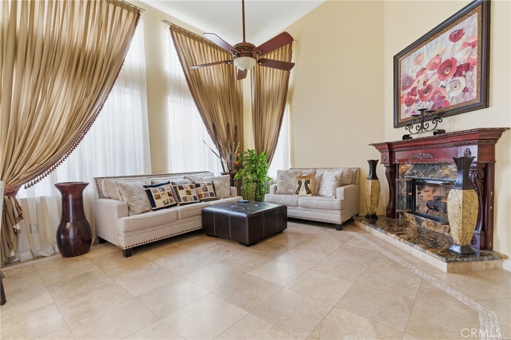17765 Cape Jasmine Road Canyon Country, CA 91387 - Photo 22 of 57 Family Room / Den