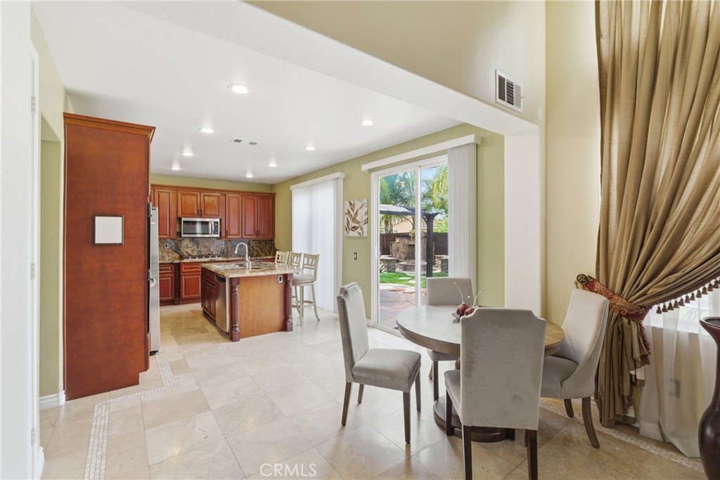 17765 Cape Jasmine Road Canyon Country, CA 91387 - Photo 26 of 57 Kitchen view
