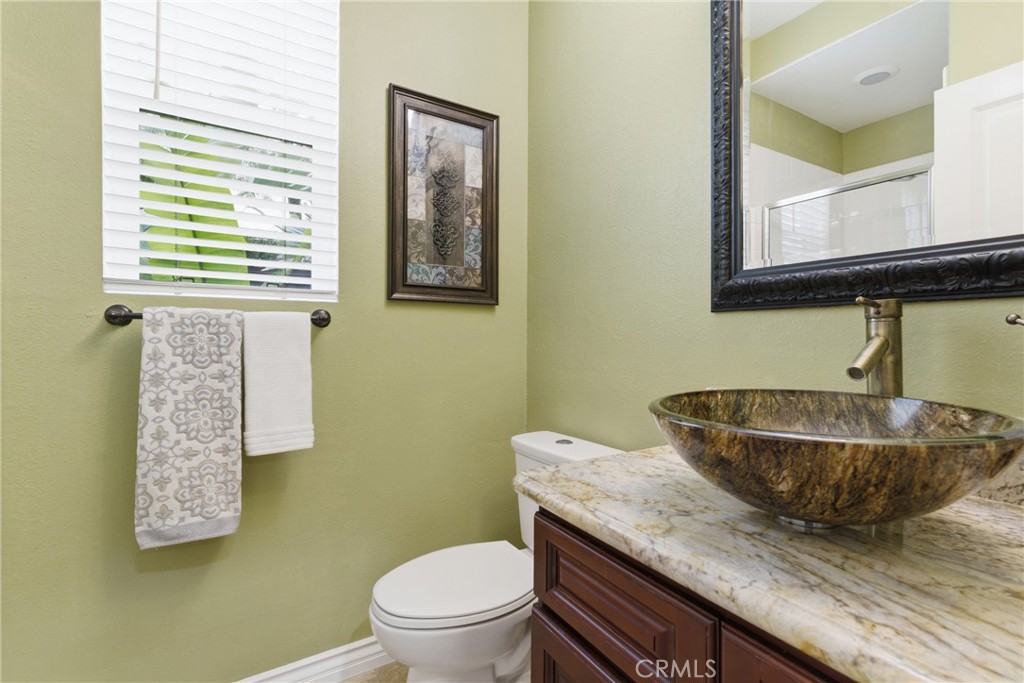 17765 Cape Jasmine Road Canyon Country, CA 91387 - Photo 35 of 57 Guest Bathroom