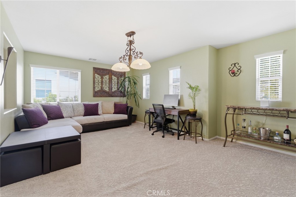 17765 Cape Jasmine Road Canyon Country, CA 91387 - Photo 46 of 57 Loft Space
