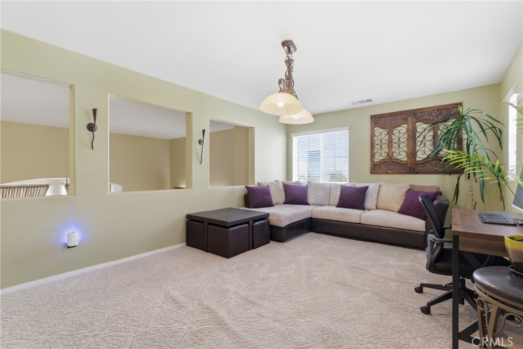17765 Cape Jasmine Road Canyon Country, CA 91387 - Photo 47 of 57 Loft Space