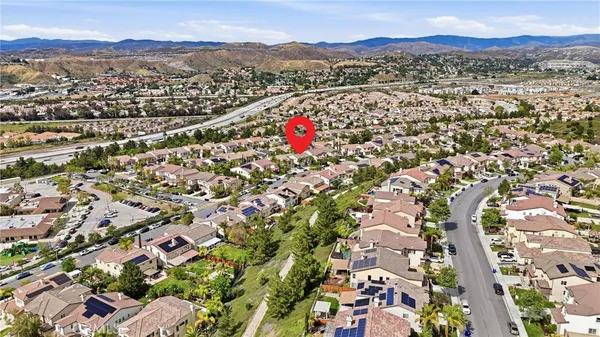 $1,050,000 | 17765 Cape Jasmine Road, Canyon Country, CA 91387