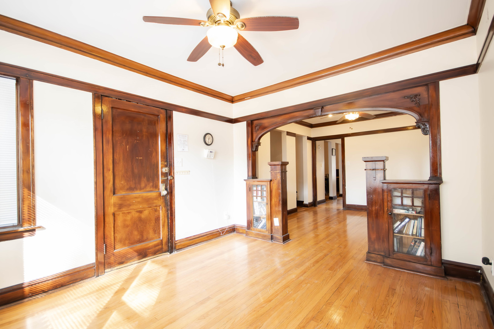 2309 South Ridgeway Avenue Chicago, IL 60623 - Photo 5 of 20 Gallery Image 5