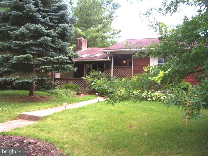 144 Castleton Drive Reading, PA 19607 - Photo 1 of 18 Exterior Front