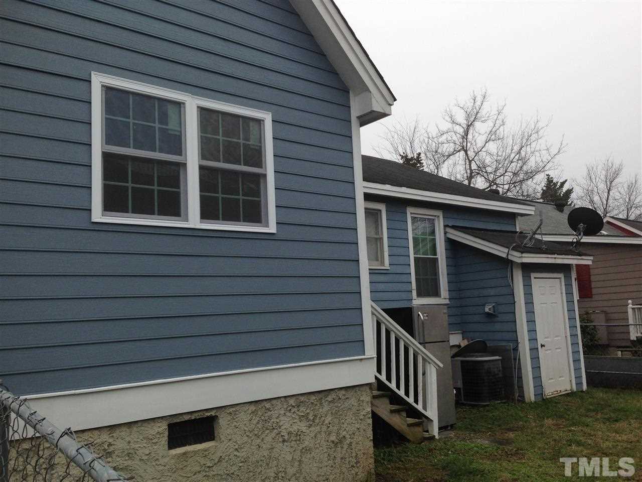 912 Dale Street Durham, NC 27701 - Photo 3 of 9