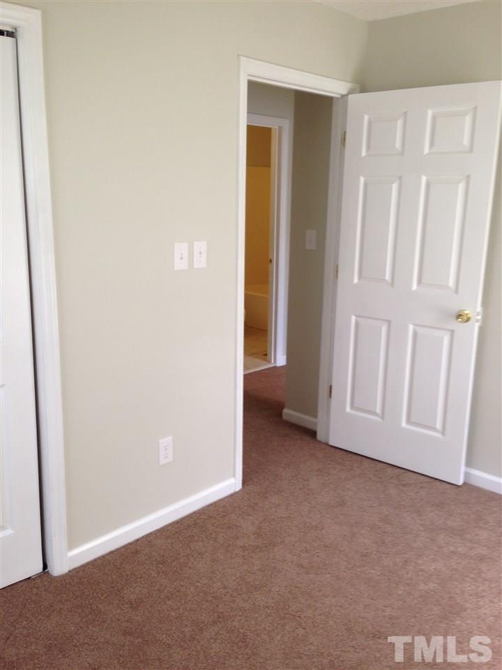 912 Dale Street Durham, NC 27701 - Photo 5 of 9
