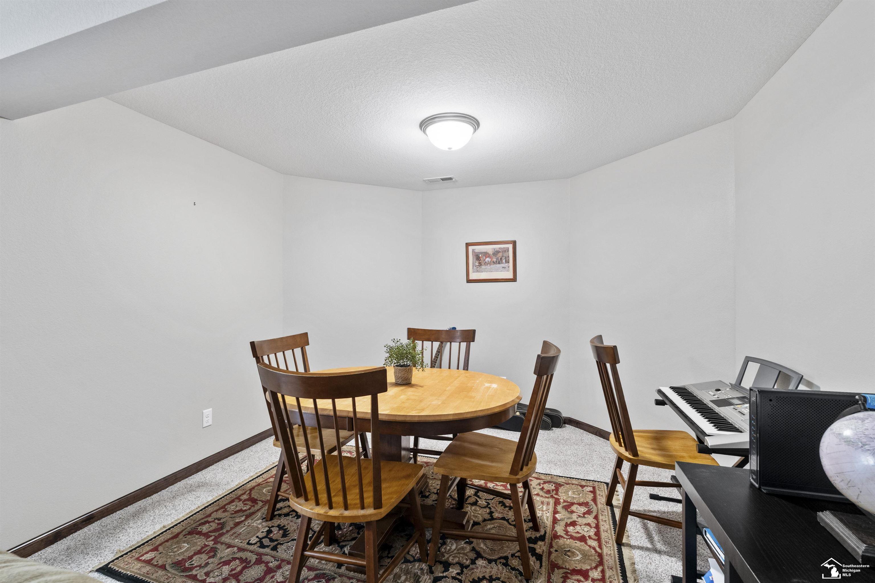 10260 Jackman Road Temperance, MI 48182 - Photo 38 of 56