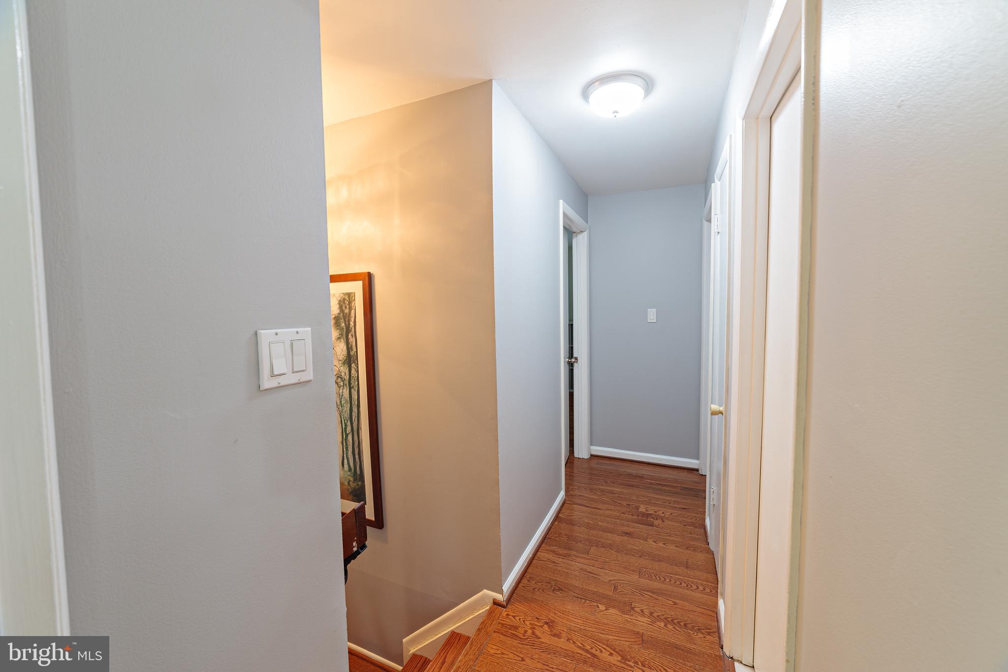 8757 Ridge Hollow Court Springfield, VA 22152 - Photo 20 of 50 Upper Level Hallway