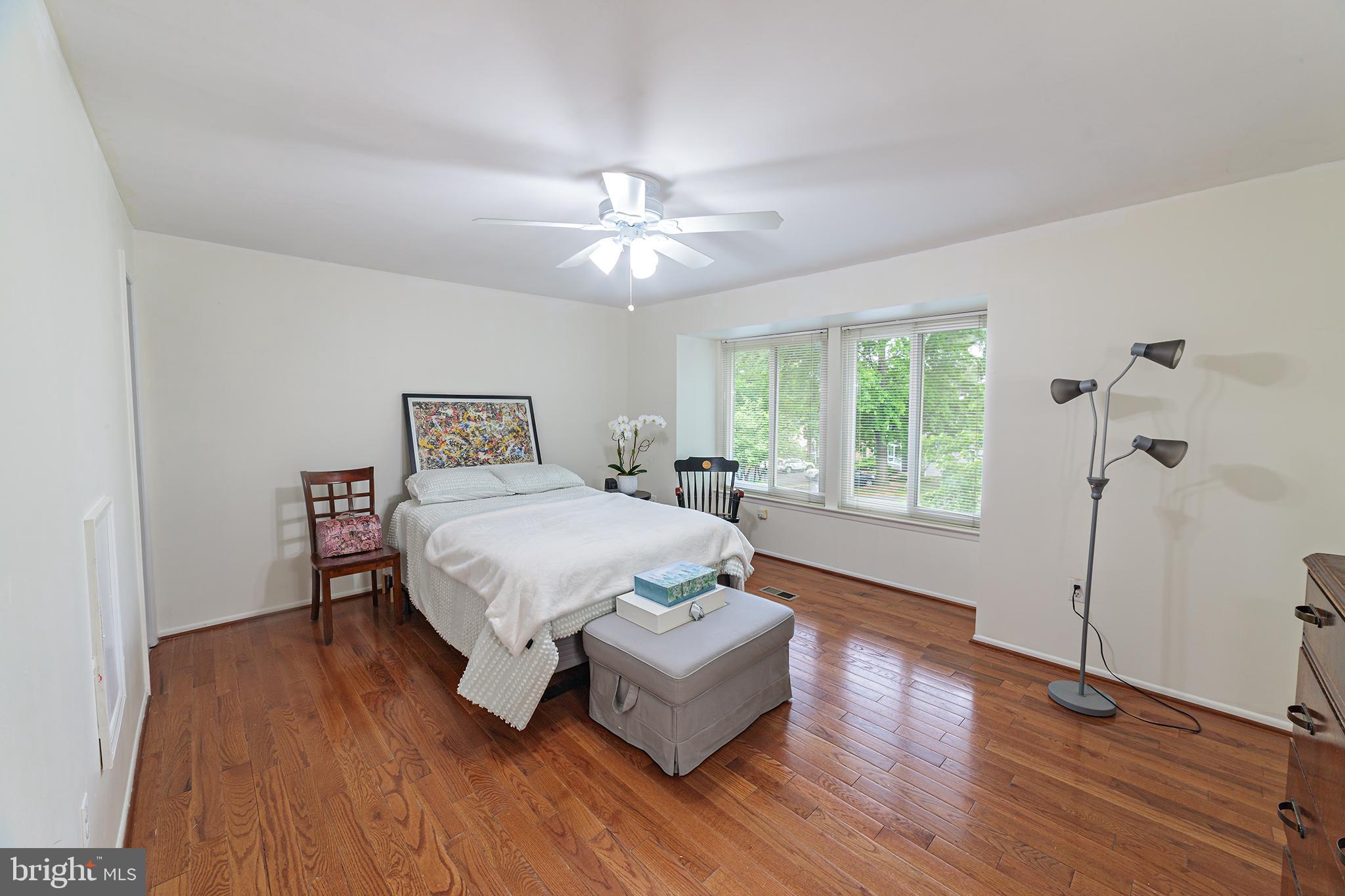 8757 Ridge Hollow Court Springfield, VA 22152 - Photo 21 of 50 Master Bedroom - View #1