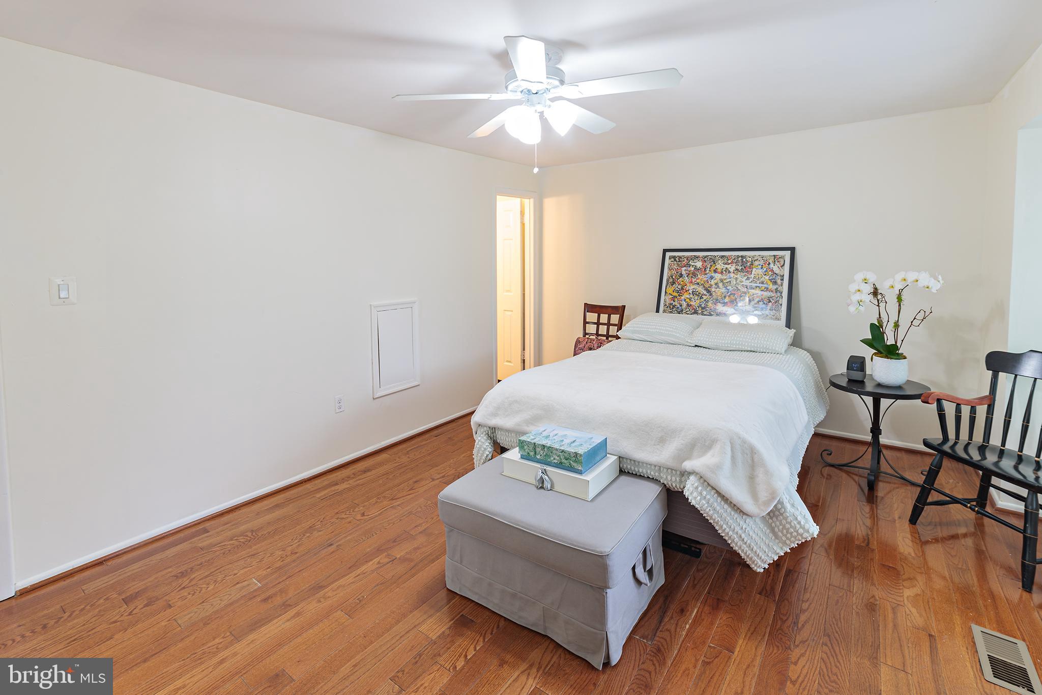 8757 Ridge Hollow Court Springfield, VA 22152 - Photo 22 of 50 Master Bedroom - View #2