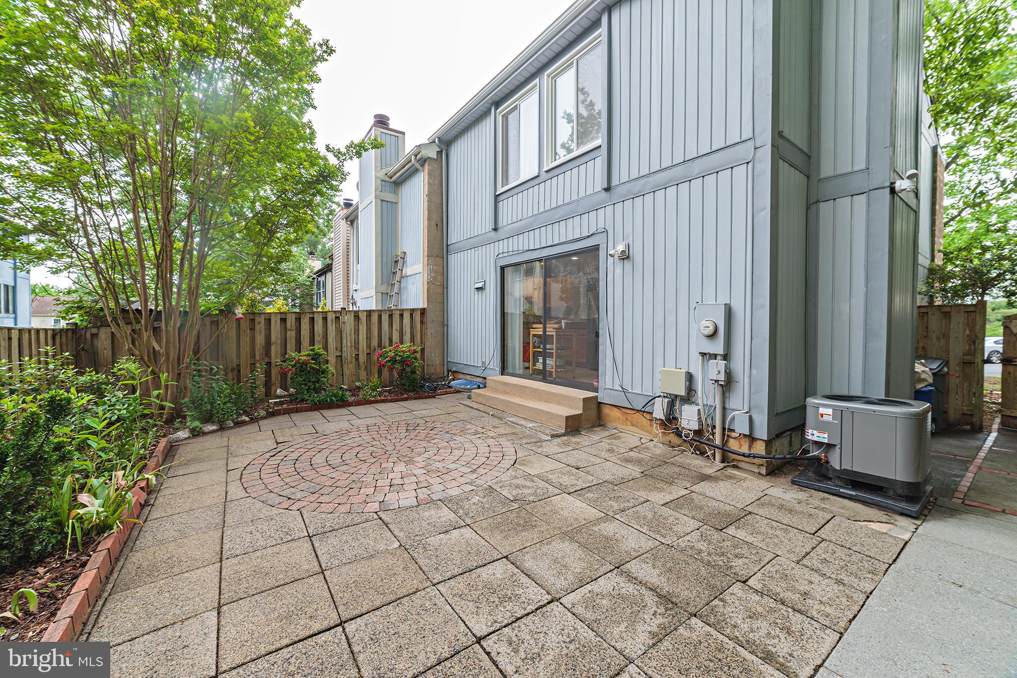 8757 Ridge Hollow Court Springfield, VA 22152 - Photo 48 of 50 Patio/Backyard - View #3