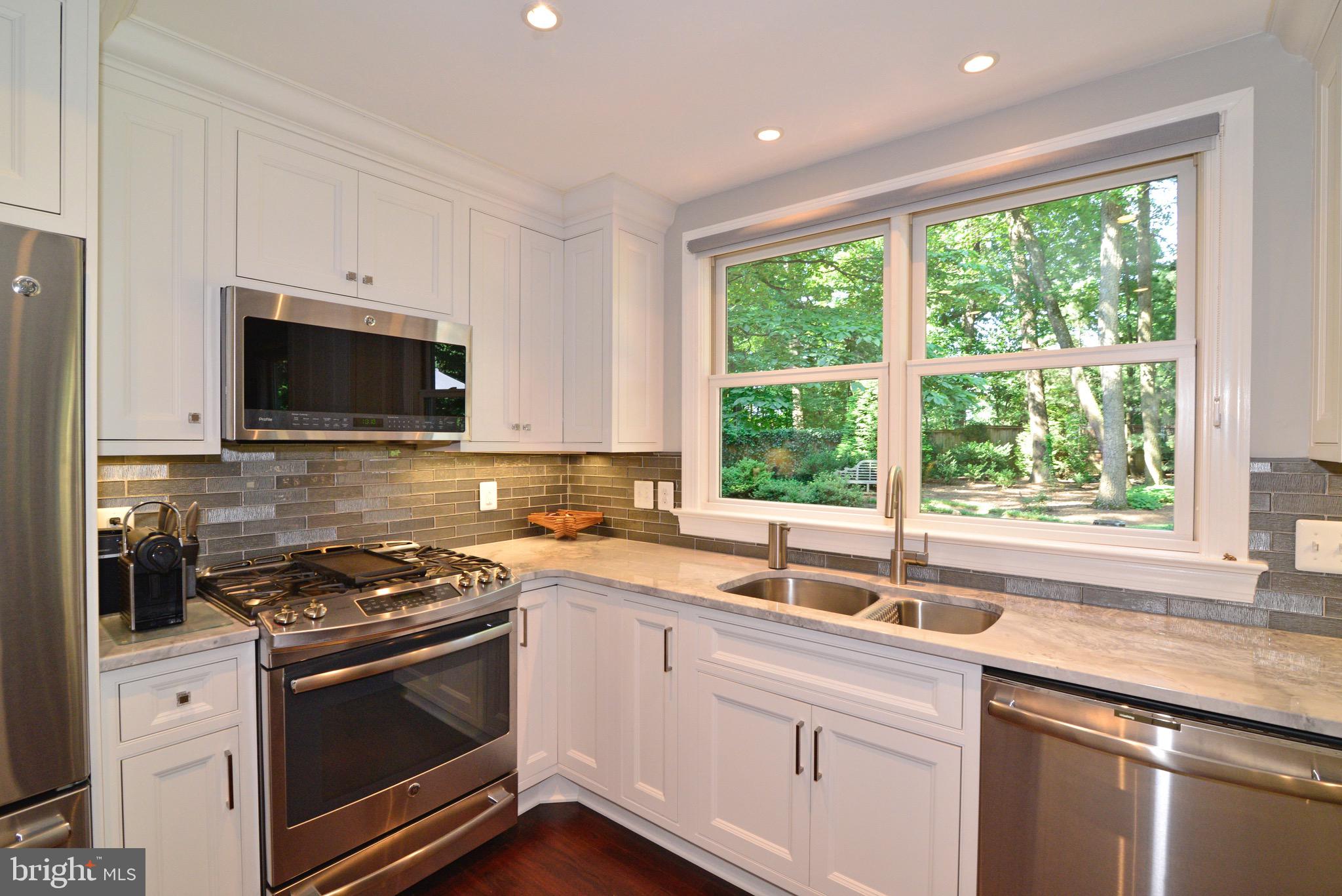 1610 Stowe Road Reston, VA 20194 - Photo 15 of 58