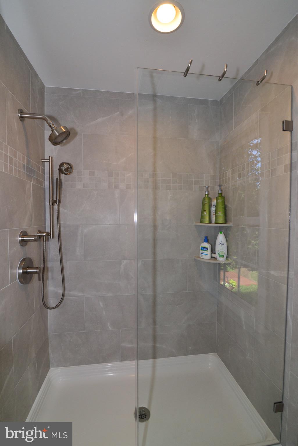 1610 Stowe Road Reston, VA 20194 - Photo 40 of 58