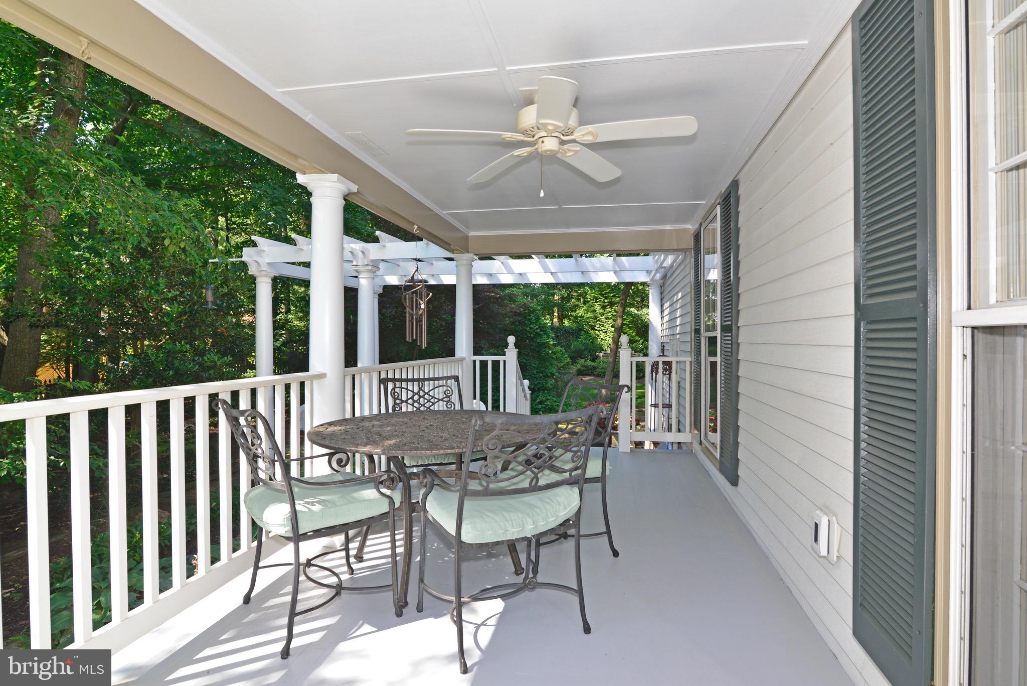 1610 Stowe Road Reston, VA 20194 - Photo 10 of 58