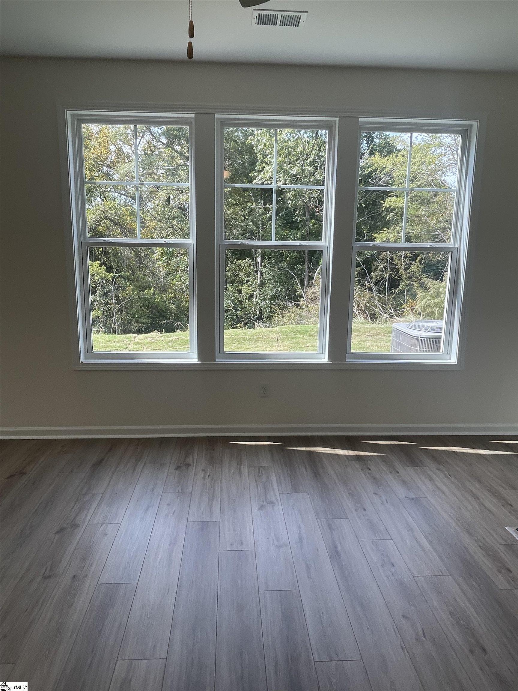 21 Sweetgrass Street Central, SC 29630 - Photo 2 of 44