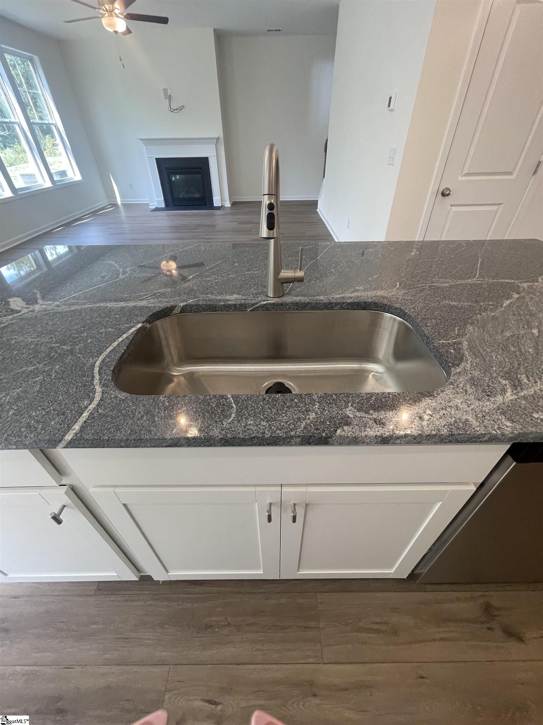 21 Sweetgrass Street Central, SC 29630 - Photo 6 of 44