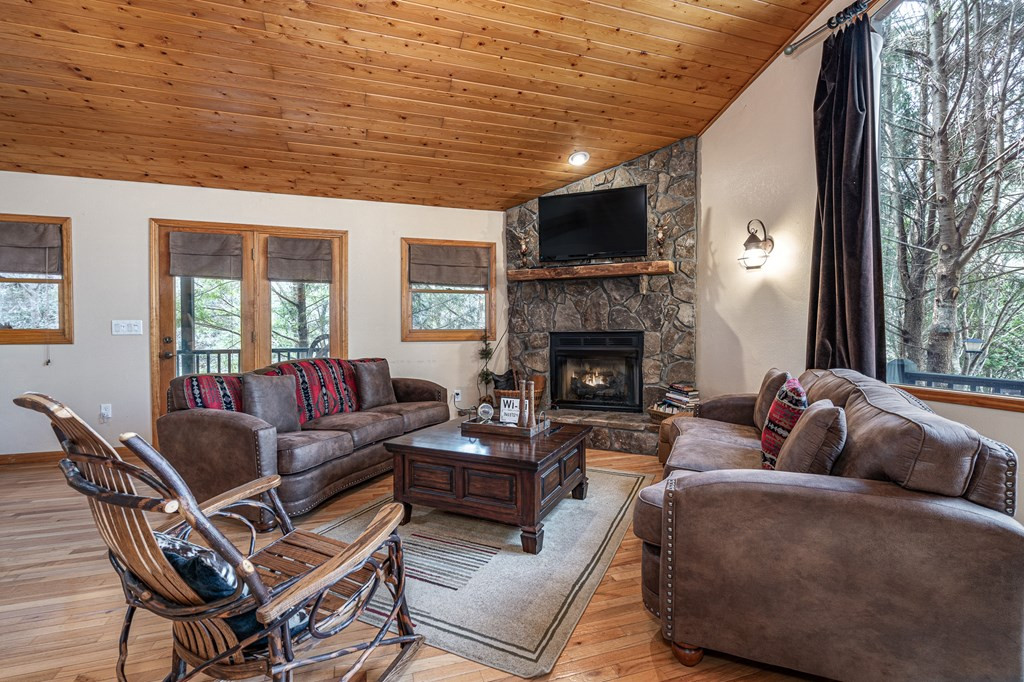 325 Trickling Branch Way Murphy, NC 28906 - Photo 13 of 58