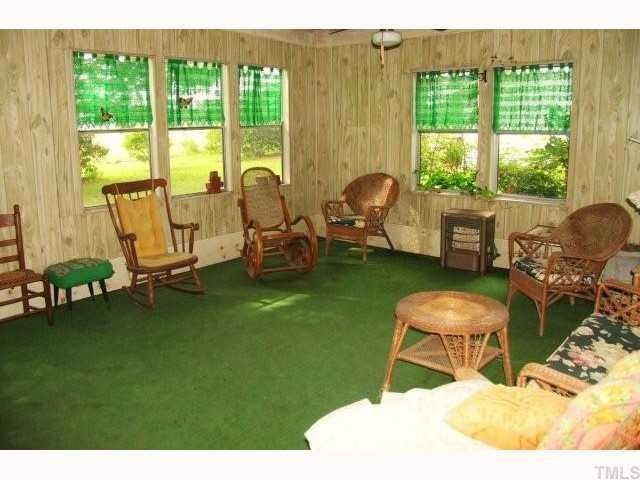5828 Brogden Road Smithfield, NC 27577 - Photo 3 of 10 Gallery Image 3