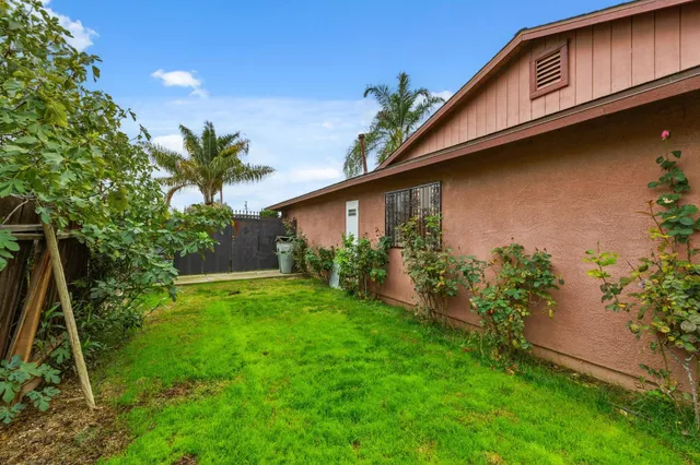 $375,000 | 204 West Cesar Chavez Boulevard, Fresno, CA 93706