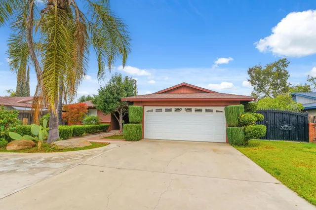 $375,000 | 204 West Cesar Chavez Boulevard, Fresno, CA 93706