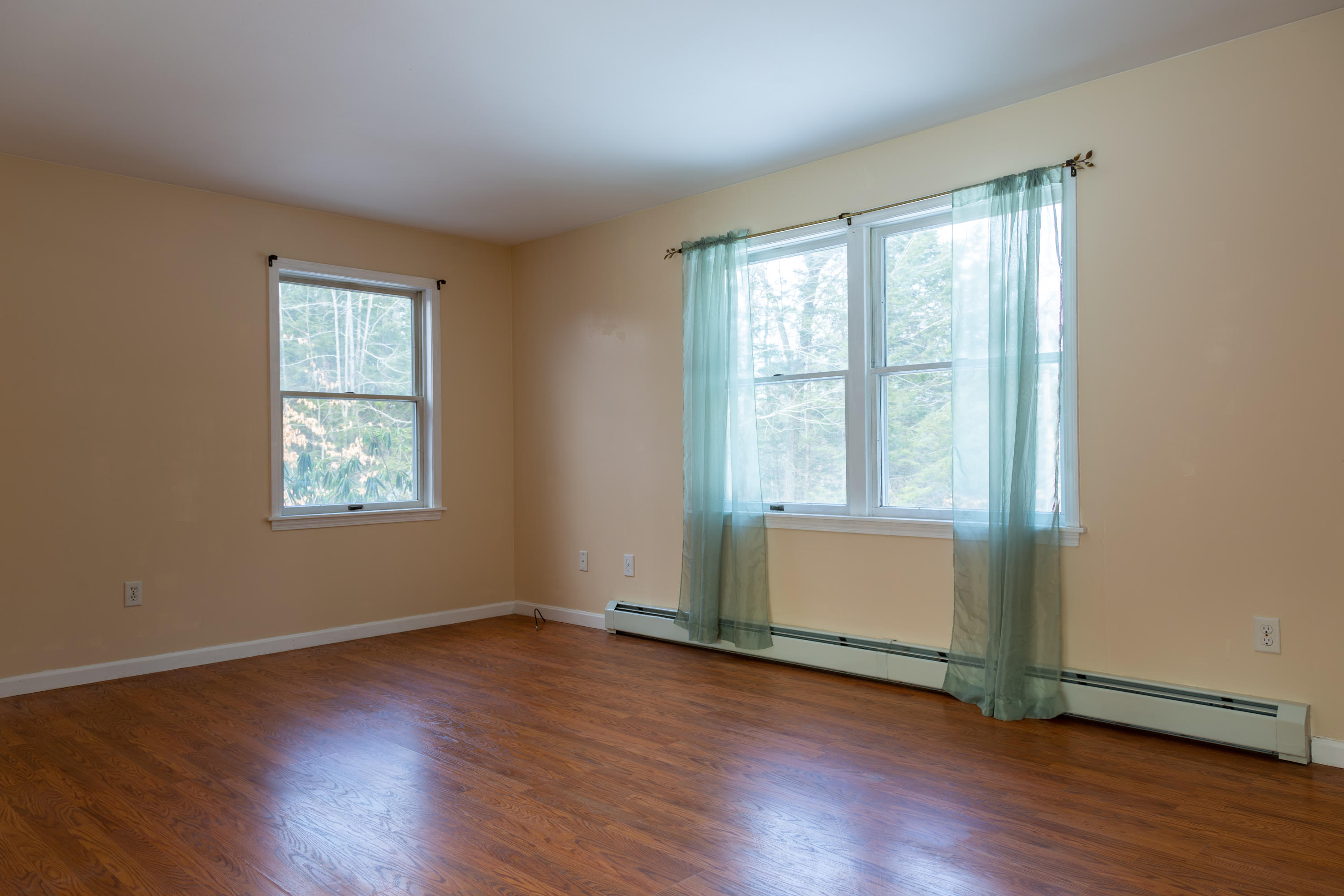 440 Sweden Road Bridgton, ME 04009 - Photo 13 of 49 Living Room