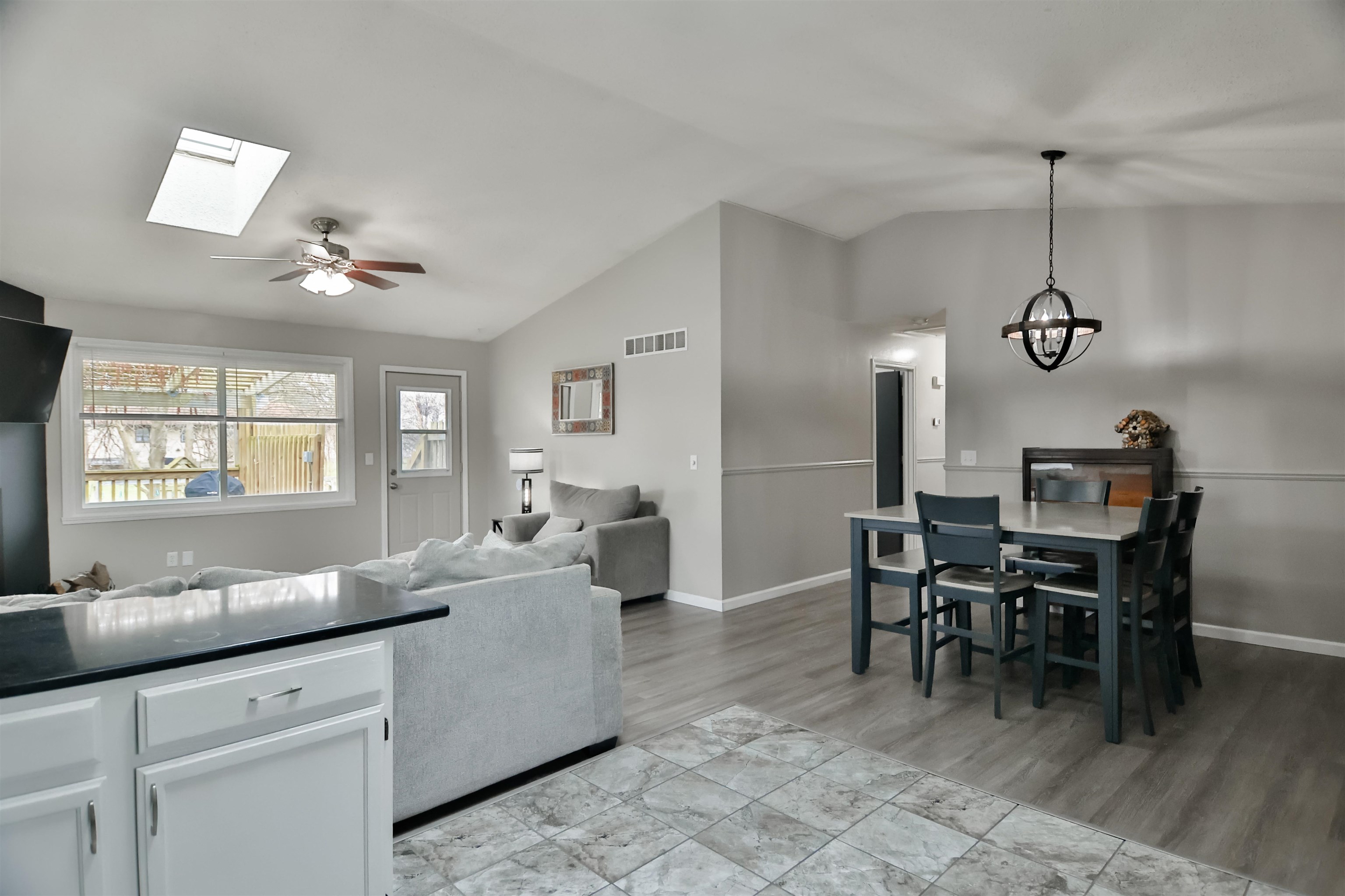 112 Gables Drive Southwest Poplar Grove, IL 61065 - Photo 8 of 29