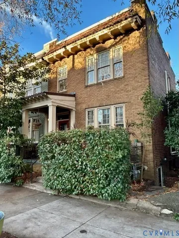 $659,000 | 2804 West Grace Street, Richmond, VA 23221