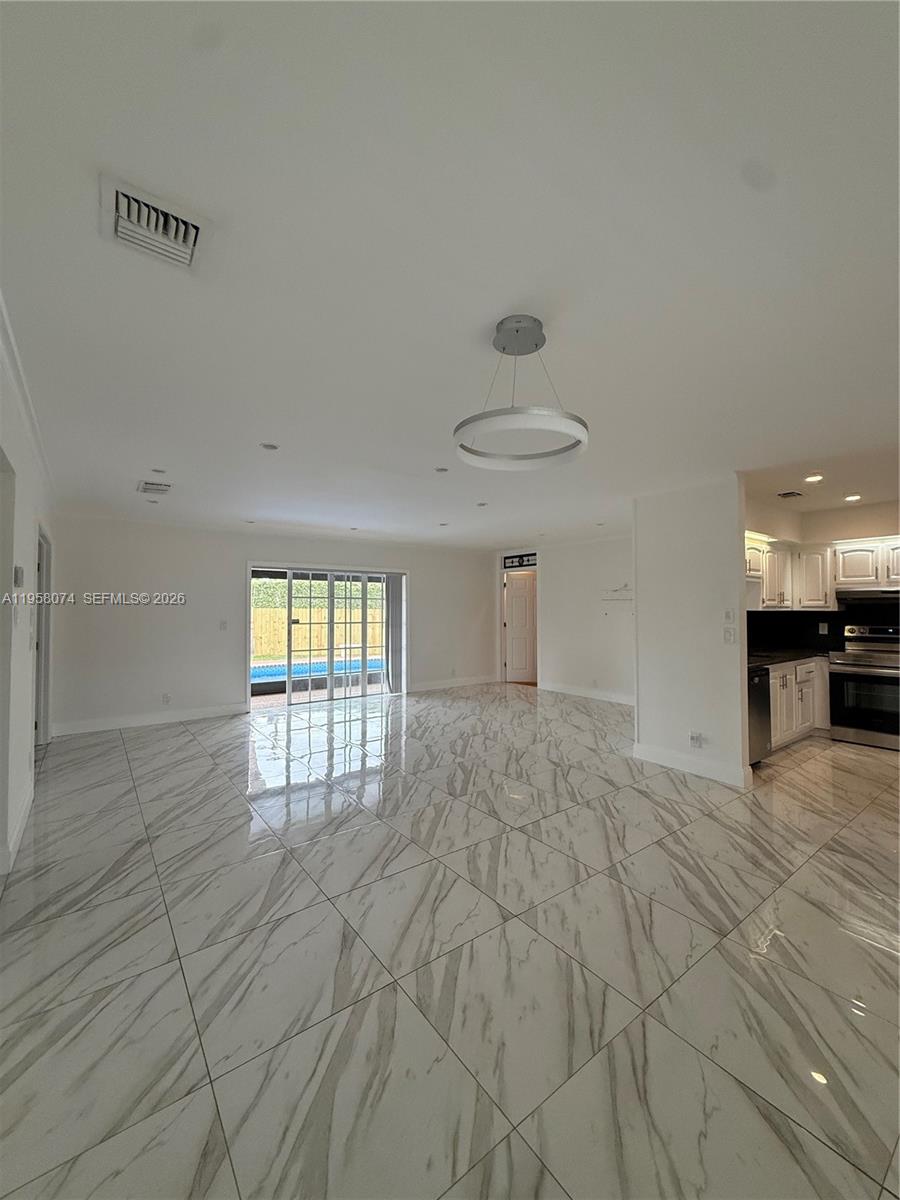 19253 Carolina Circle Boca Raton, FL 33434 - Photo 2 of 50