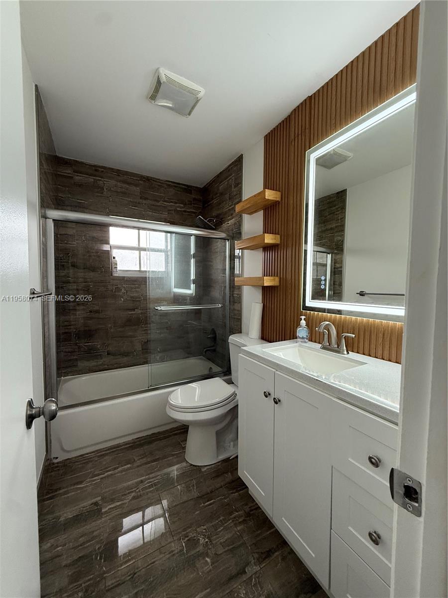 19253 Carolina Circle Boca Raton, FL 33434 - Photo 6 of 50