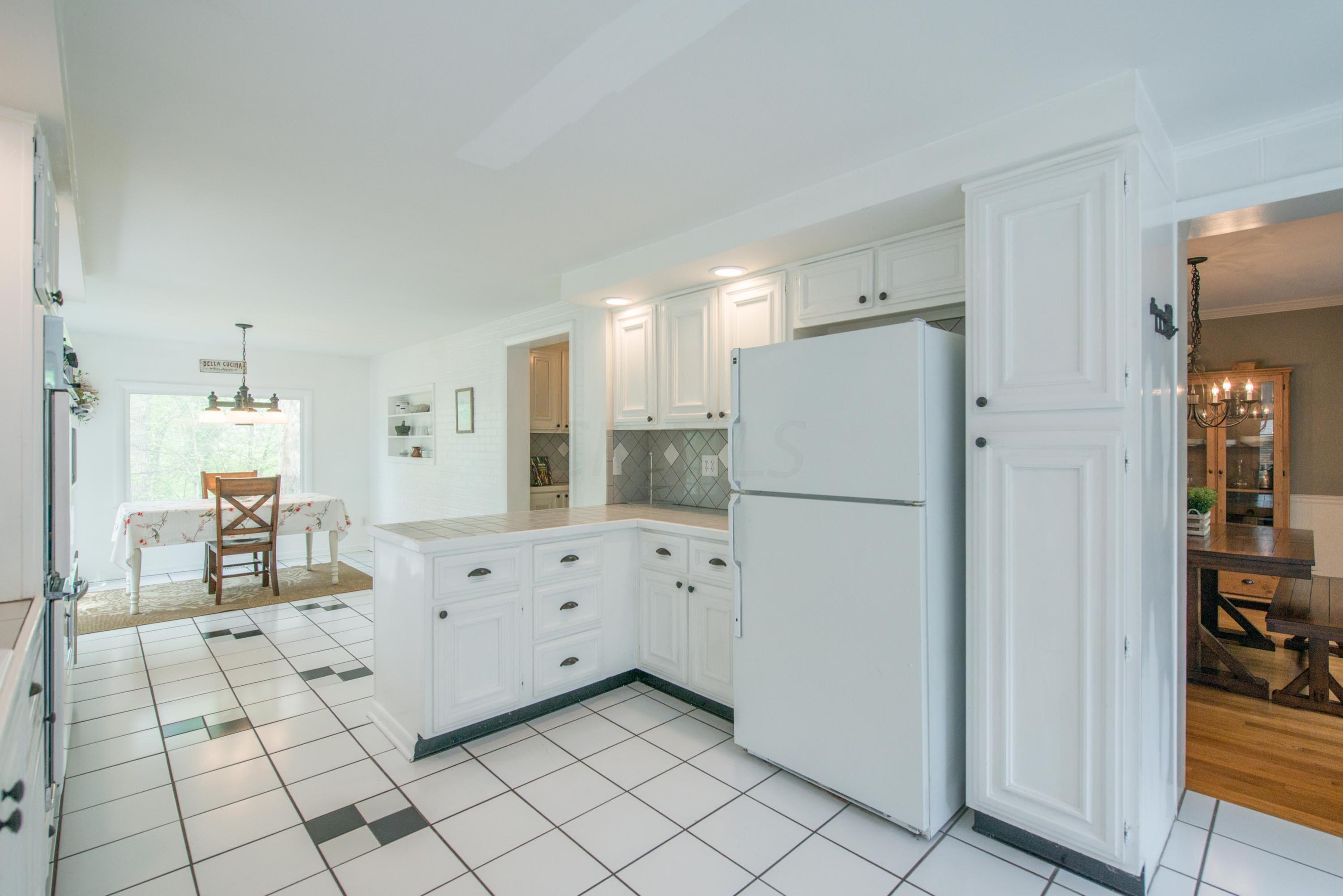 6367 Linworth Road Worthington, OH 43085 - Photo 19 of 50