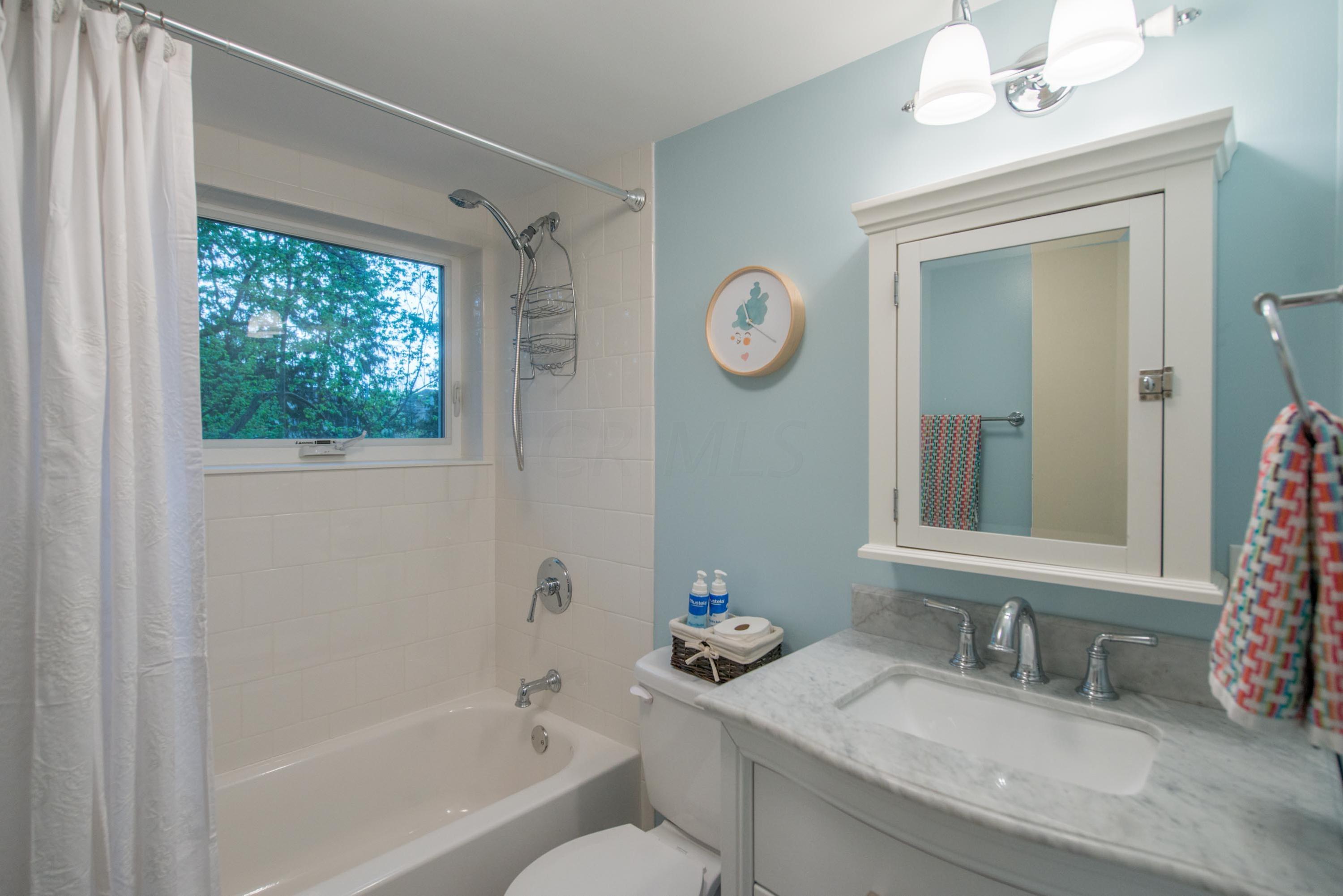 6367 Linworth Road Worthington, OH 43085 - Photo 32 of 50