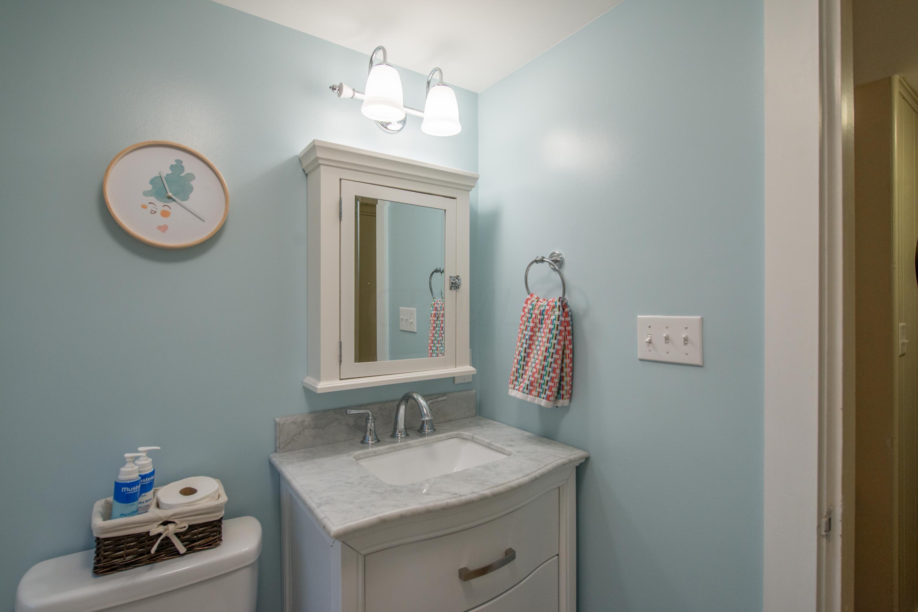 6367 Linworth Road Worthington, OH 43085 - Photo 33 of 50