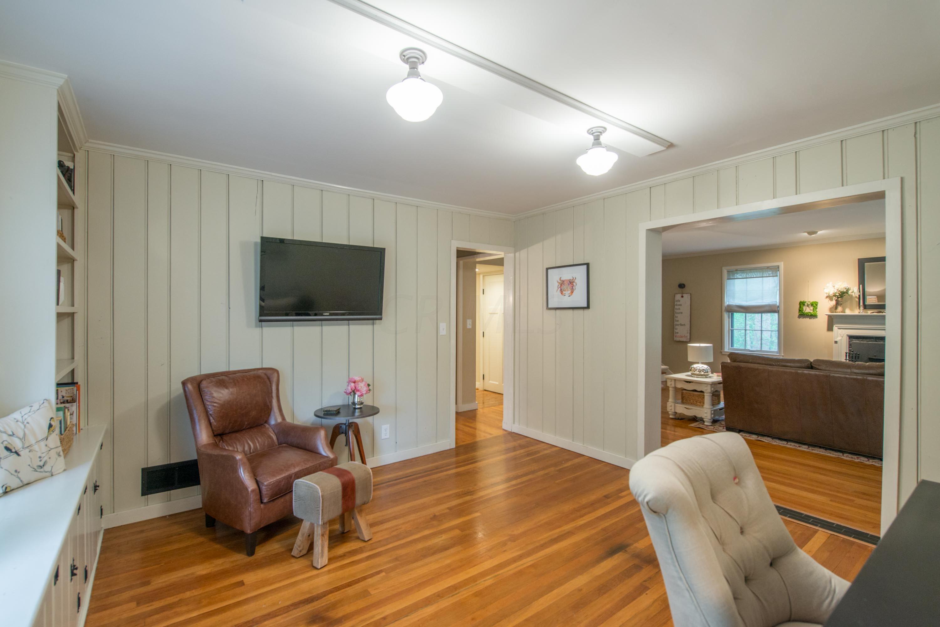 6367 Linworth Road Worthington, OH 43085 - Photo 7 of 50