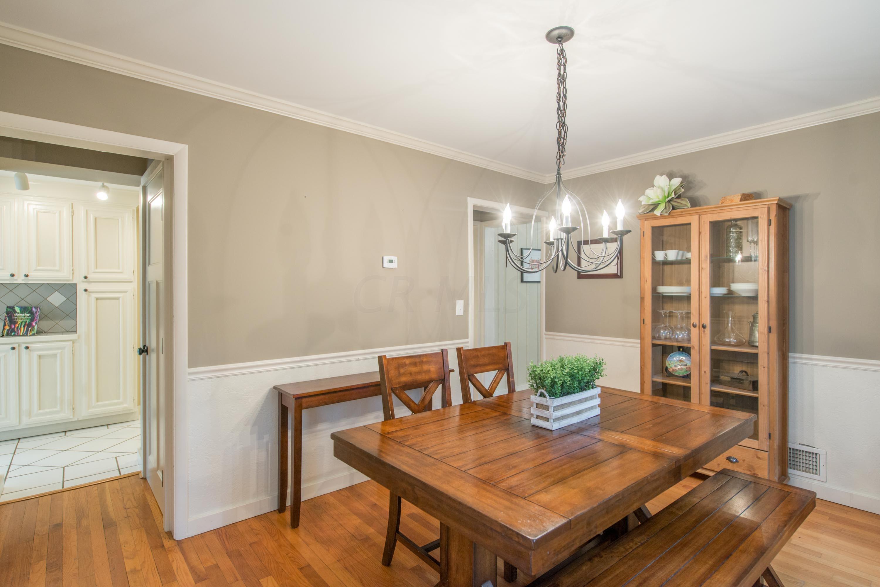 6367 Linworth Road Worthington, OH 43085 - Photo 10 of 50
