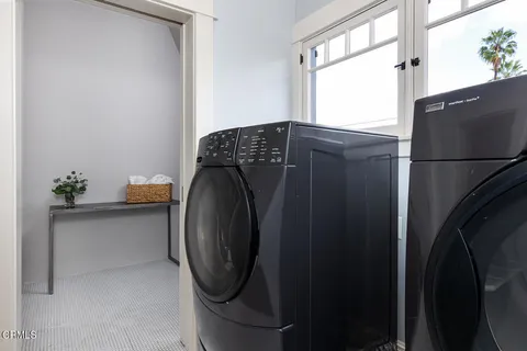 $2,079,000 | 525 East California Boulevard, Pasadena, CA 91106