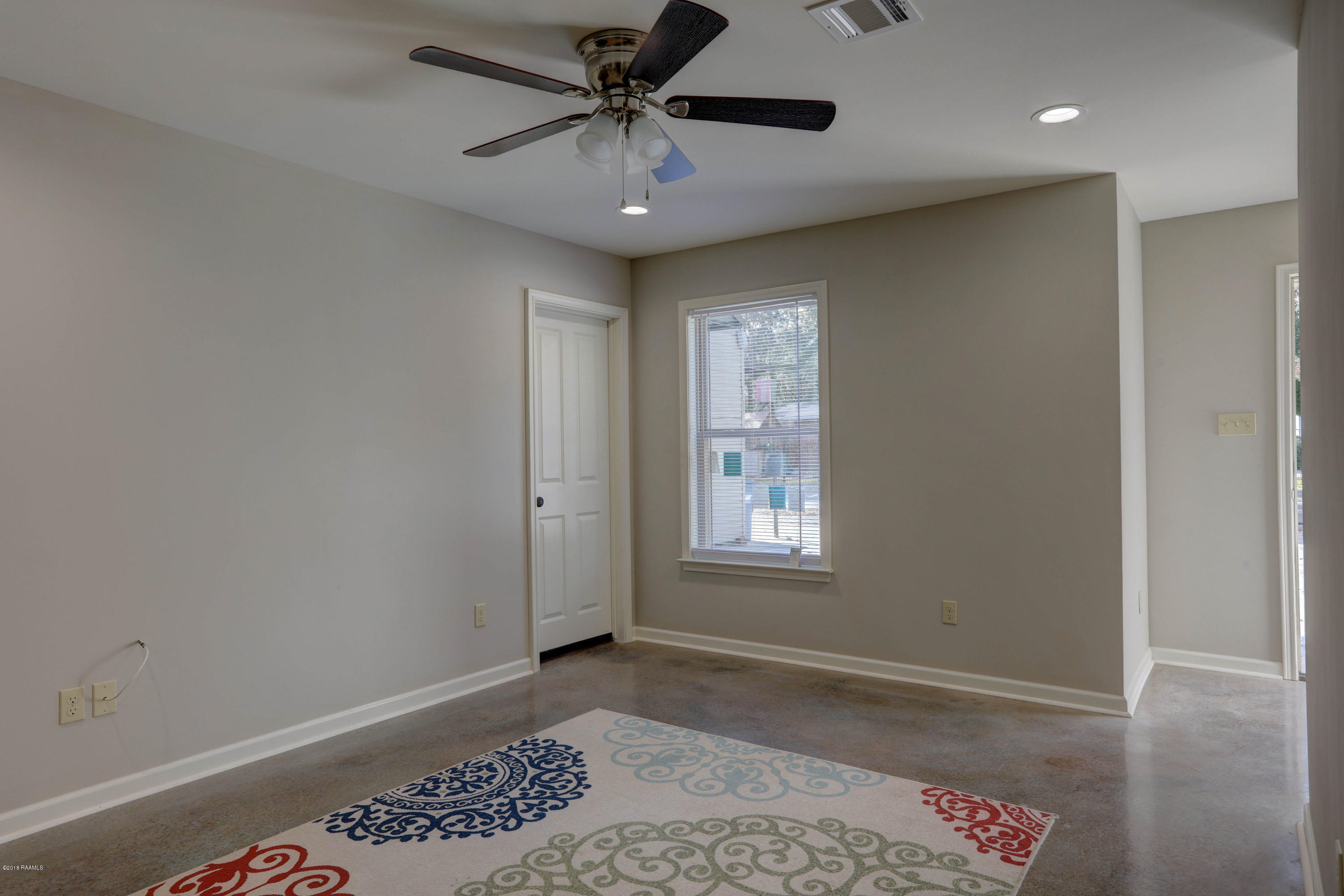 727 Tulane, Unit 101 Lafayette, LA 70503 - Photo 4 of 20