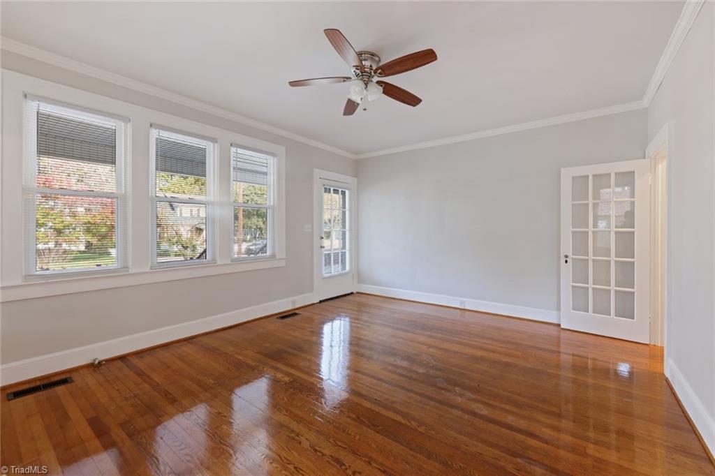1015 South Hawthorne Road Winston-Salem, NC 27103 - Photo 9 of 24