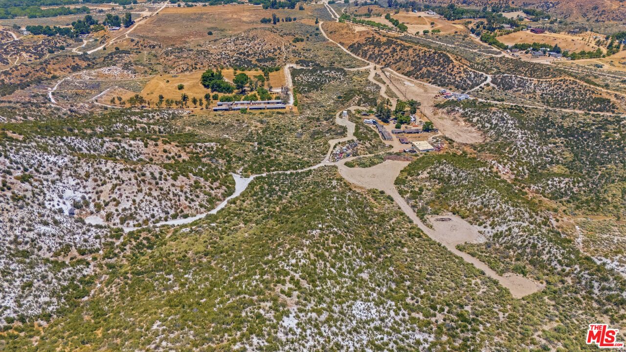5030 Maryhill Road West Acton, CA 93510 - Photo 17 of 55