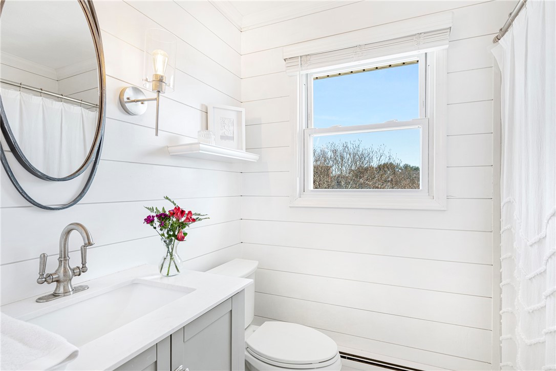 6 Jenkins Street Bristol, RI 02809 - Photo 21 of 36