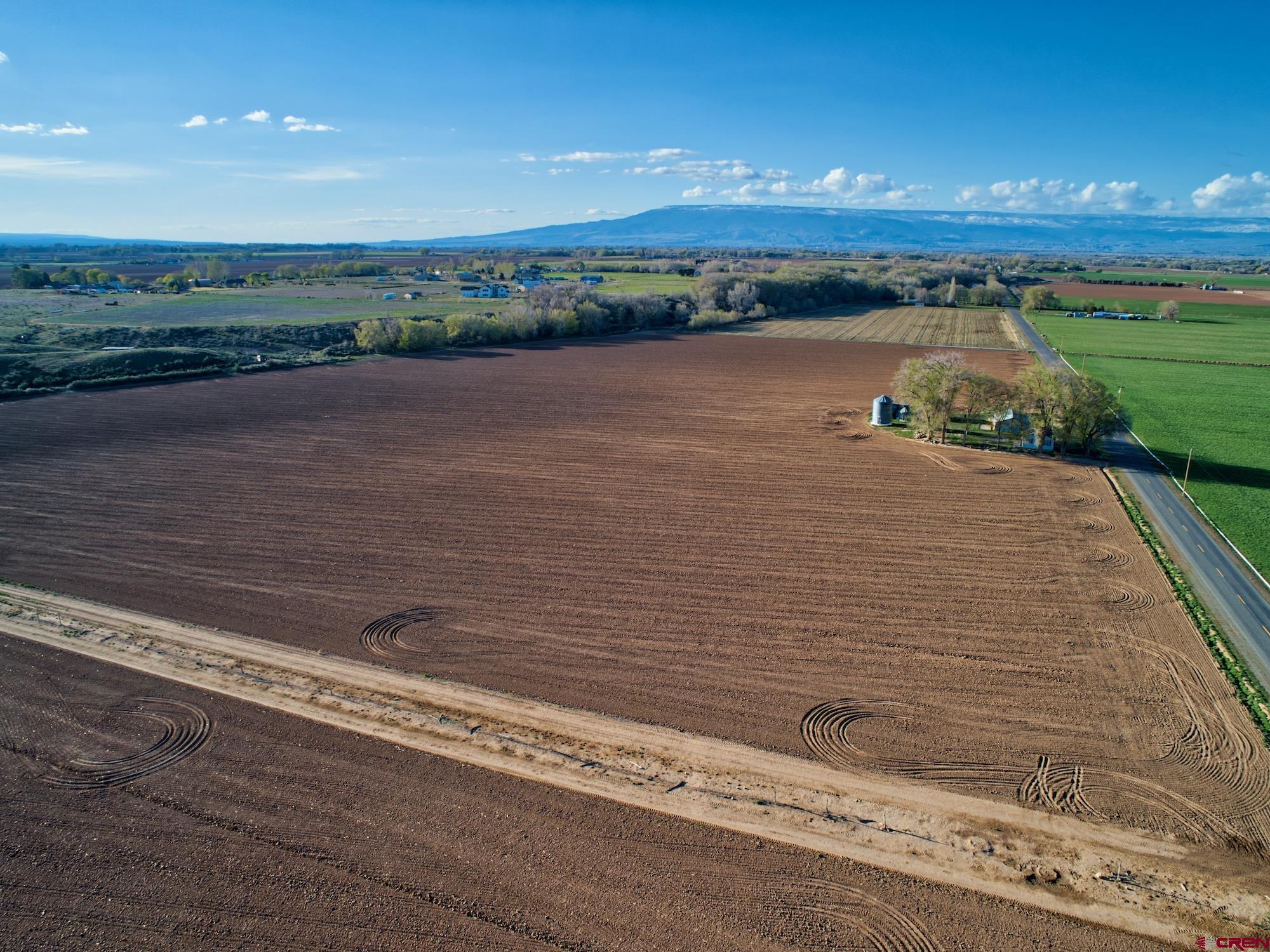 8139 5600th Road Olathe, CO 81425 - Photo 5 of 30 a view of lake view and mountain view