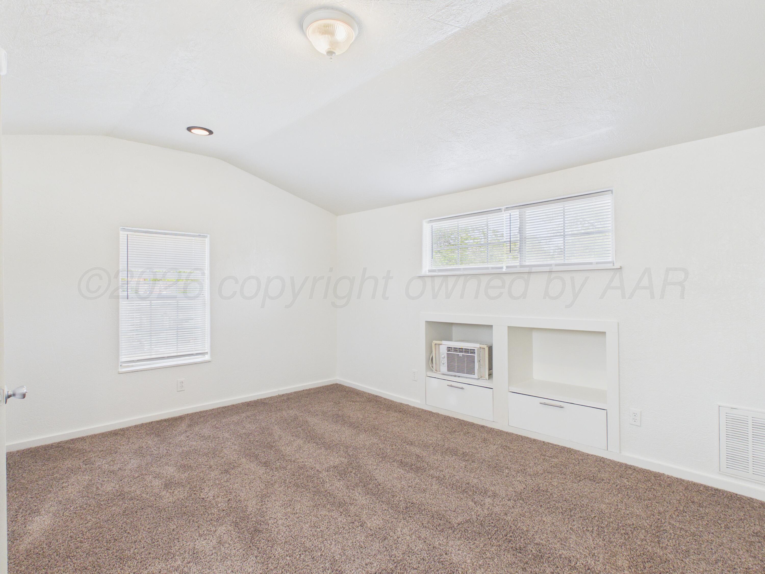 701 Sunset Terrace Amarillo, TX 79106 - Photo 24 of 29 CAM06442G6-PR0043-STILL028