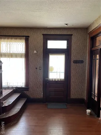 $150,000 | 101 East 1st N Street, Mount Olive, IL 62069