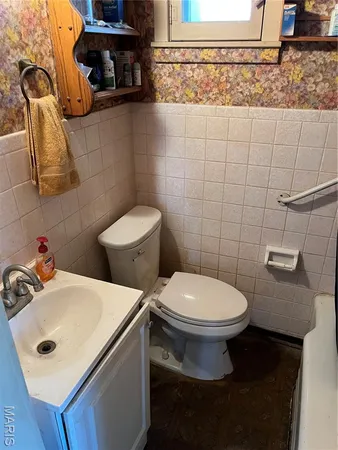 $150,000 | 101 East 1st N Street, Mount Olive, IL 62069