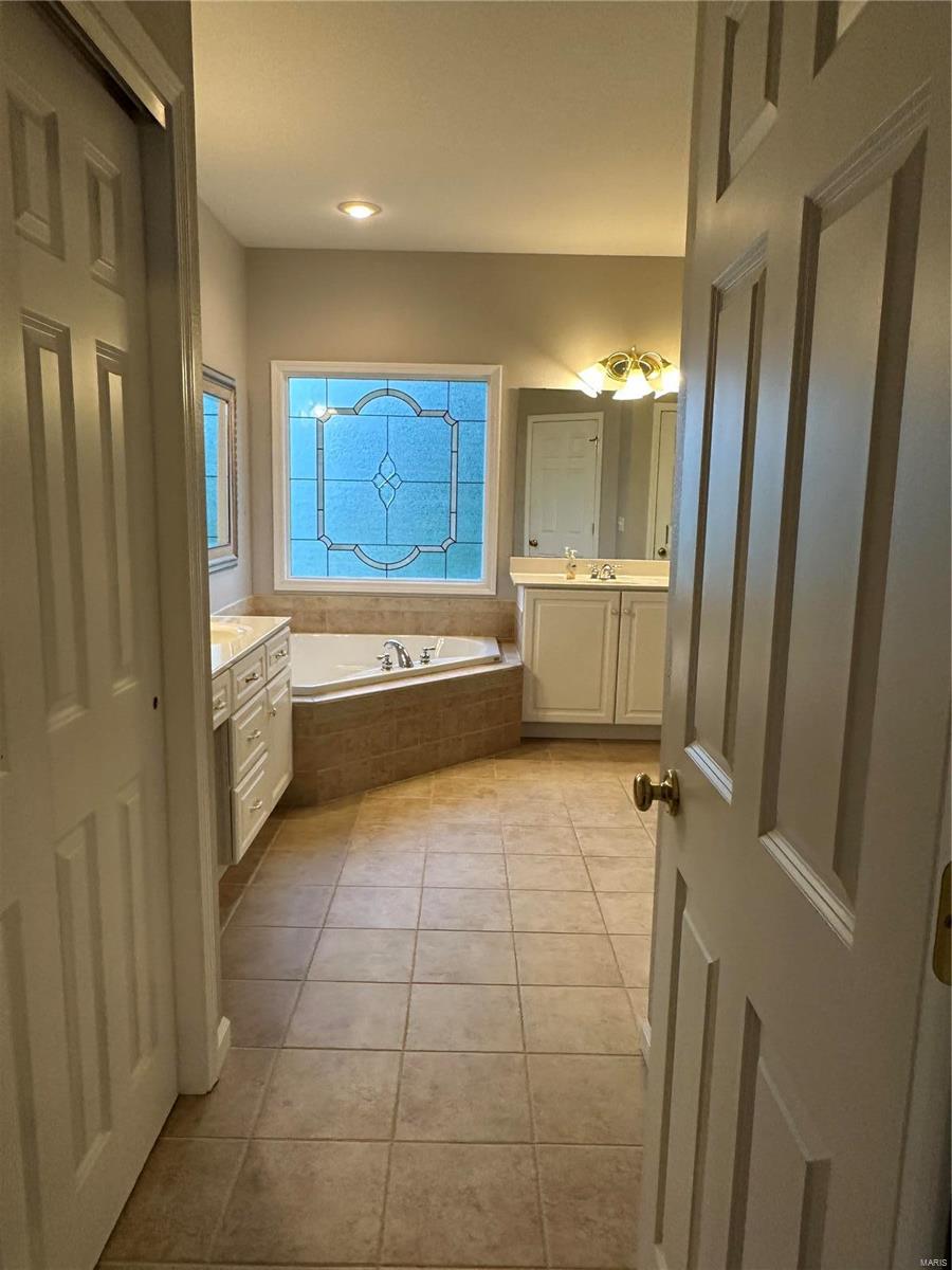 1311 Beanehaven Drive Godfrey, IL 62035 - Photo 28 of 75