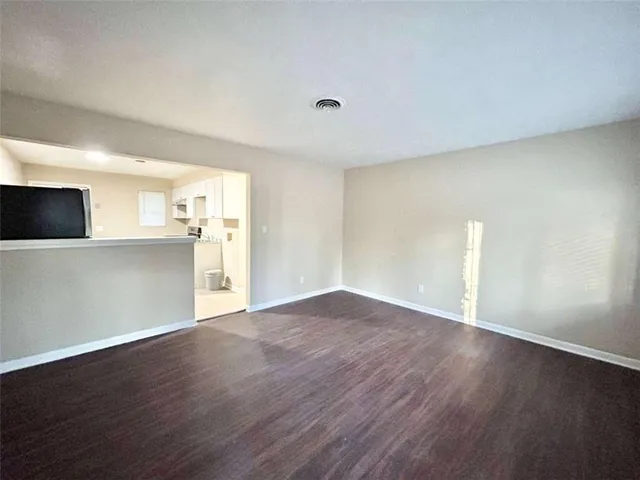 $1,150 | 6450 Raymond Drive, Union City, GA 30291