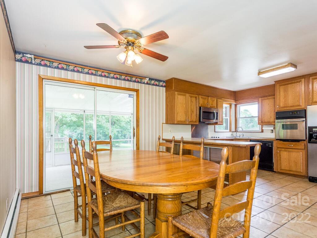3 Barclay Road Candler, NC 28715 - Photo 7 of 36 Gallery Image 7
