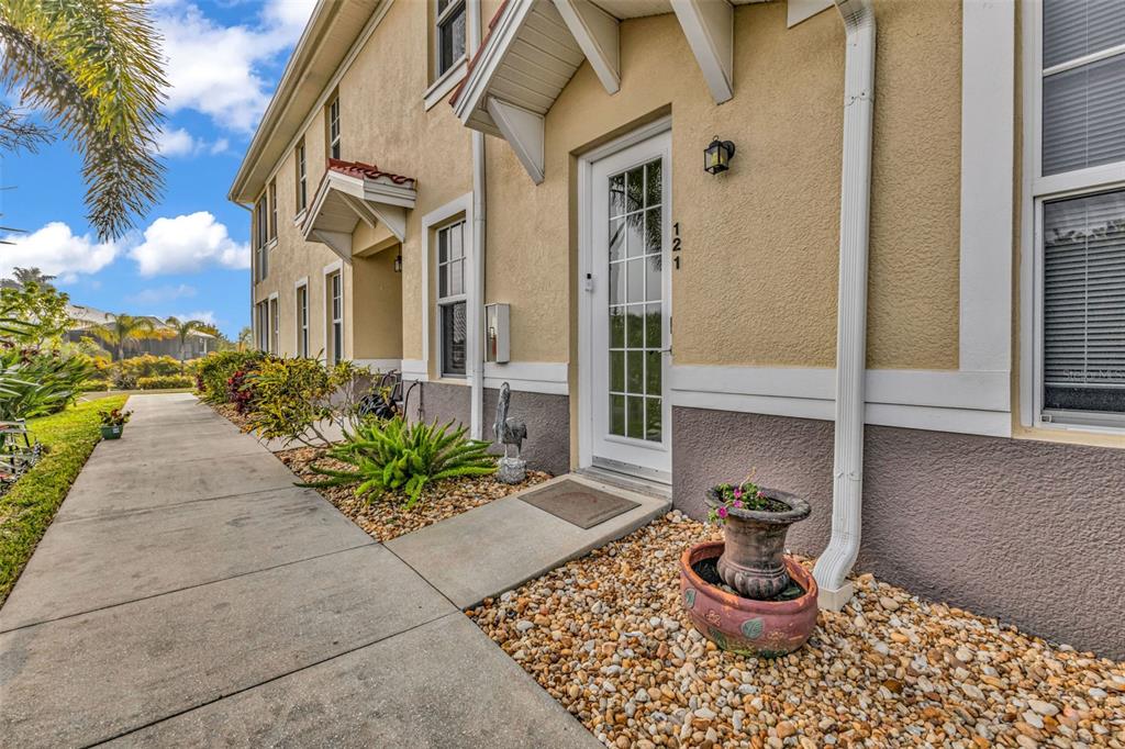 17200 Acapulco Road, Unit 121 Punta Gorda, FL 33955 - Photo 4 of 44
