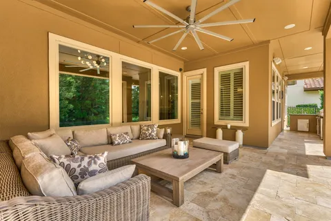 $1,740,000 | 35 Pondera Point Drive, The Woodlands, TX 77375